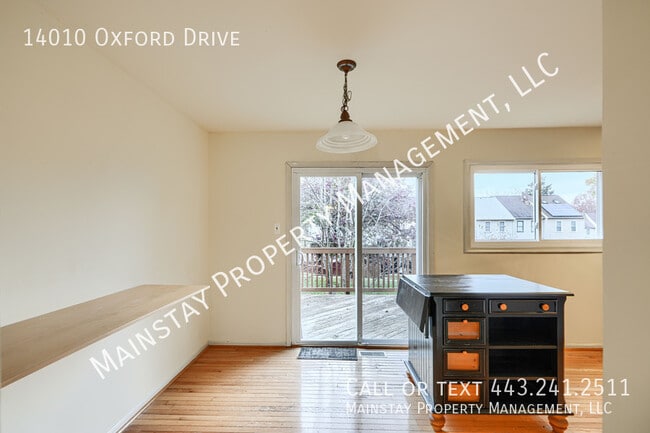 Building Photo - 14010 Oxford Dr