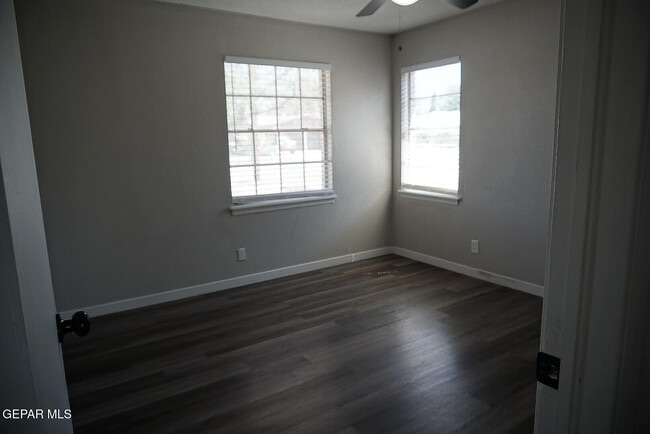Building Photo - 3311 Drumond Rd