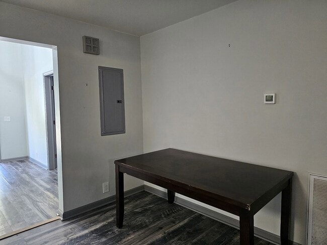 Building Photo - 333 Mace Cannon Rd