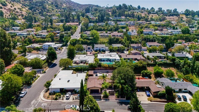 Building Photo - 3184 Dona Sarita Pl