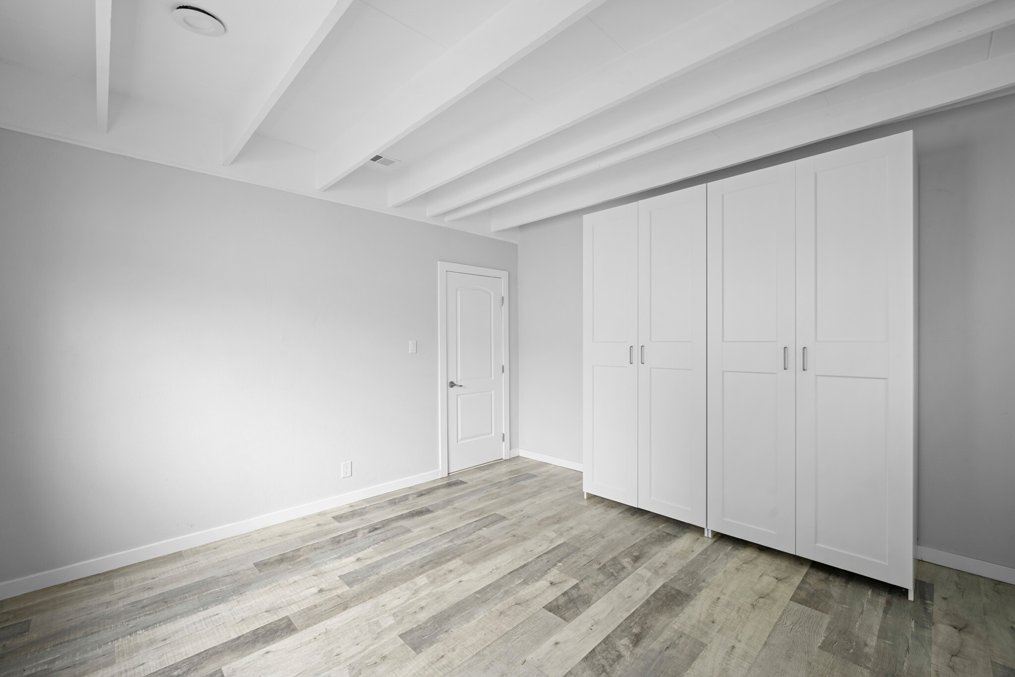 Building Photo - 7726 Le Berthon St