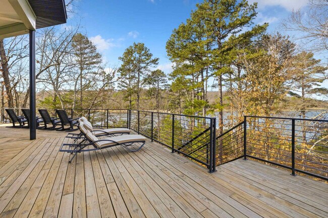 Building Photo - 8691 Rambo North Rd