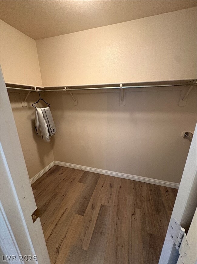 Building Photo - 8896 Frasure Falls Ave