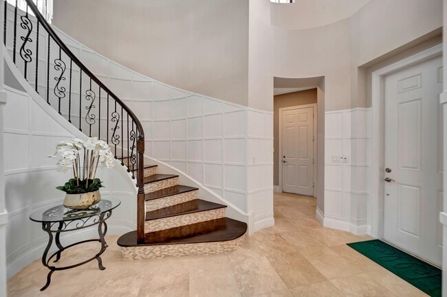 Building Photo - 10302 Sweet Bay Manor