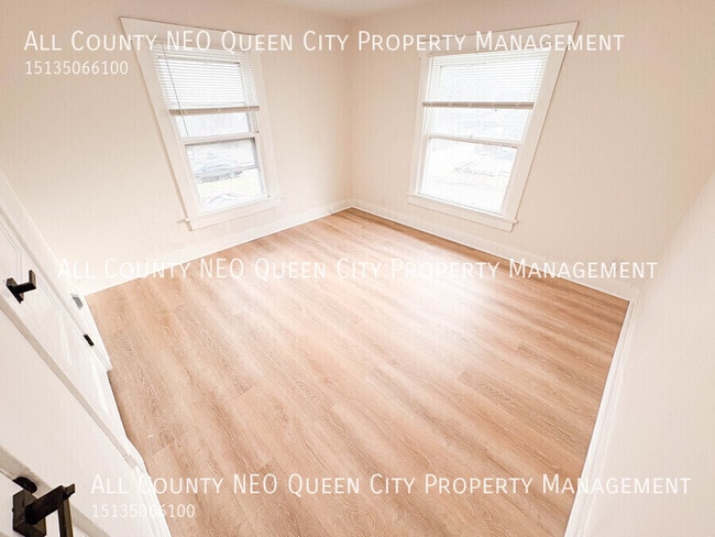 Building Photo - 2117 Sherer Ave