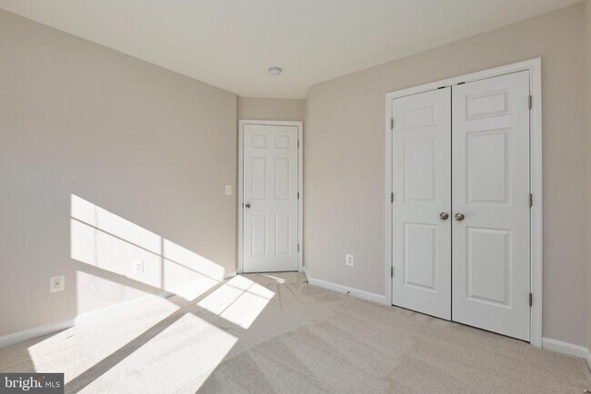 Building Photo - 42612 Galbraith Square