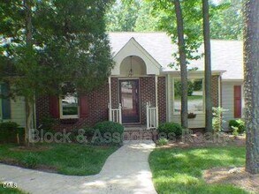 Building Photo - 123 Boldleaf Ct