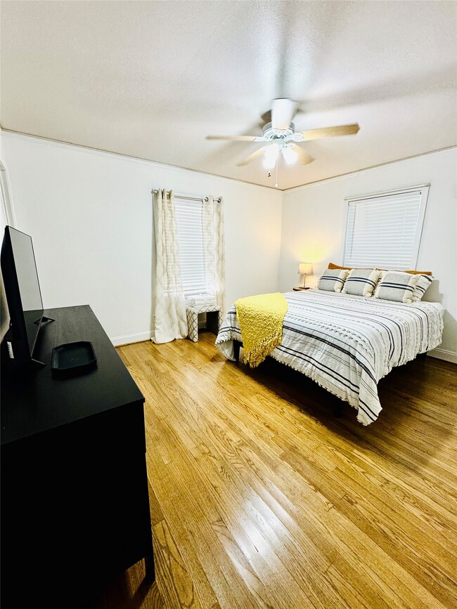 Building Photo - 4017 Osby Dr