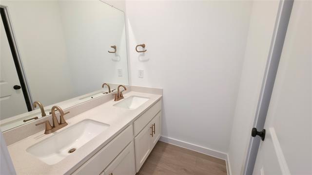 Building Photo - 1218 Watercrest St