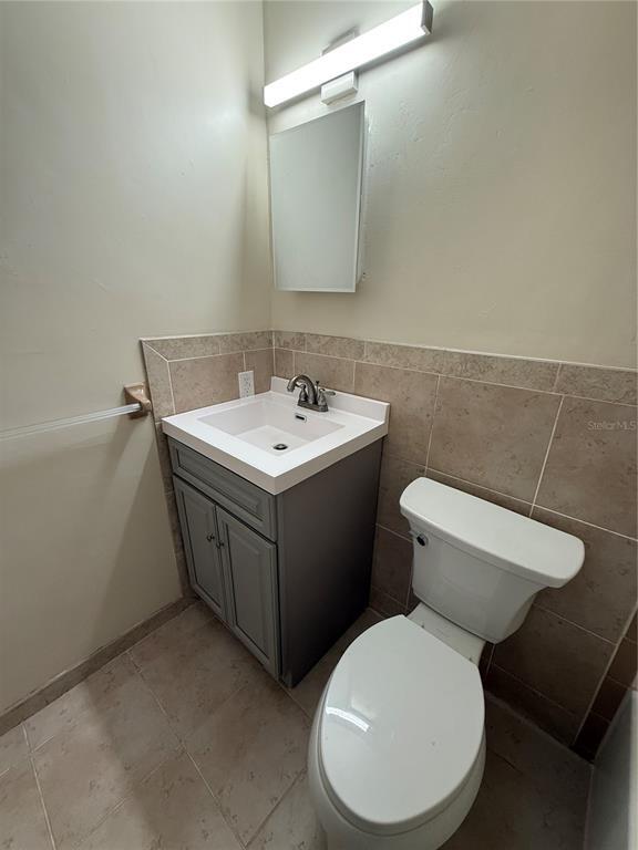 Building Photo - 914 SW 59 Terrace