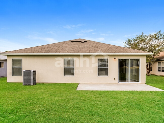 Building Photo - 5207 Cypress Links Blvd