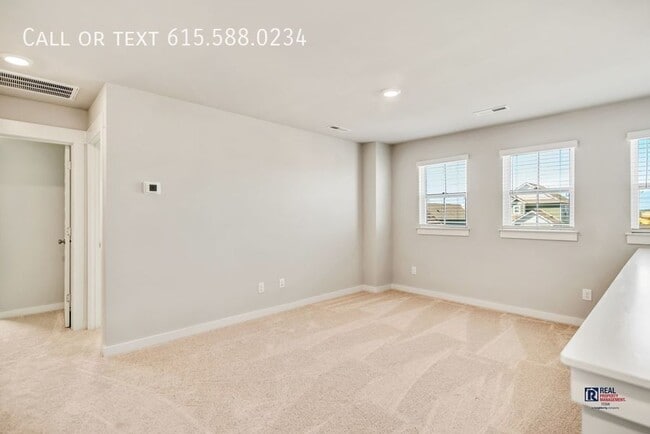 Building Photo - 156 Harvest Point Blvd