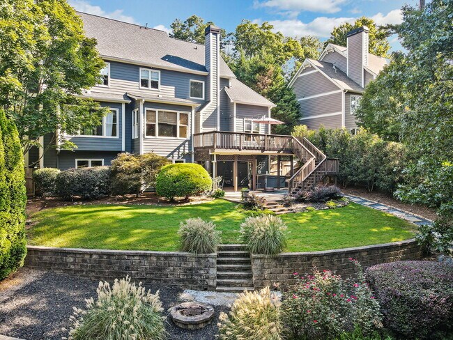 Building Photo - 521 Wooded Mountain Trail