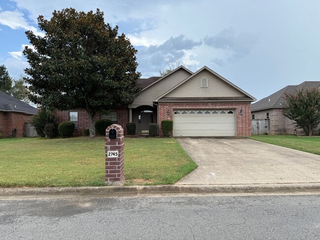 Primary Photo - 2745 Silvercrest Dr., Conway AR 72034 - La...