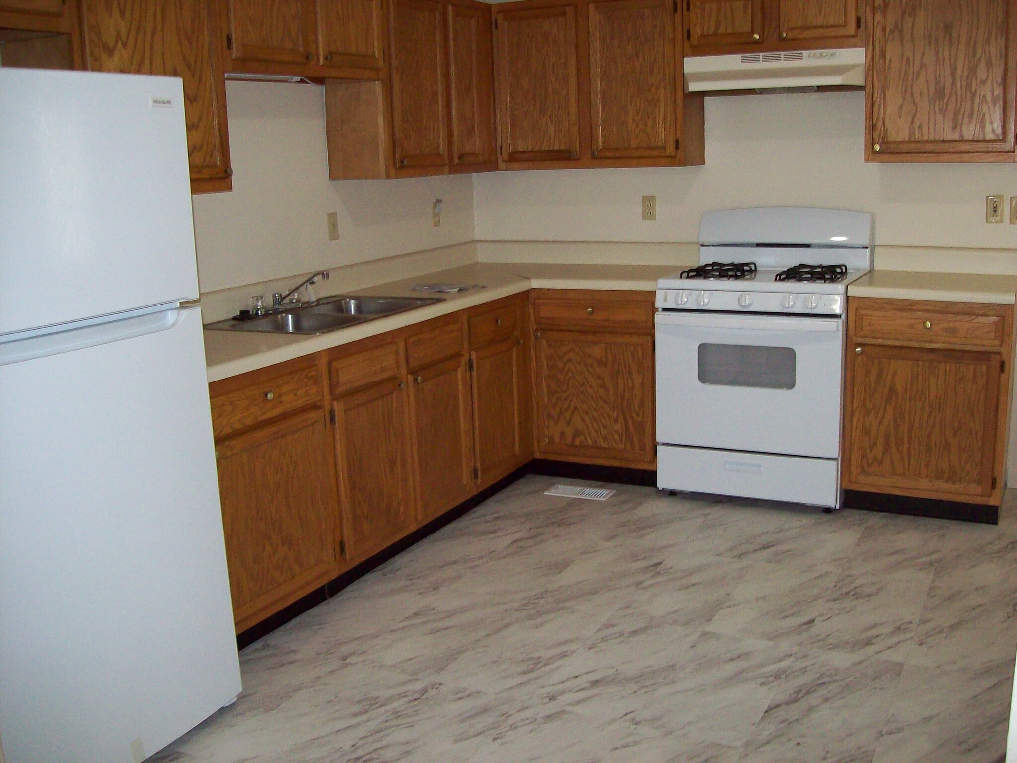 Building Photo - 1119 24th St