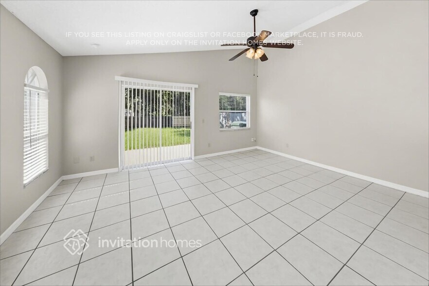 Building Photo - 1005 Reynolds Ct