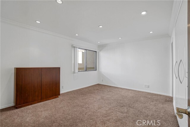 Building Photo - 7301 Vista Del Mar