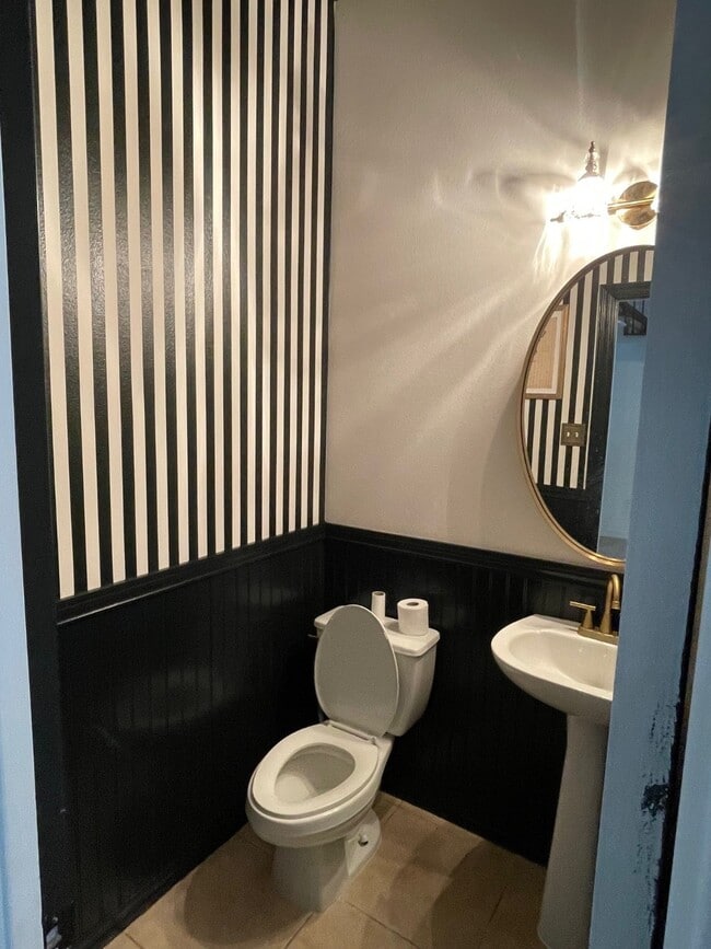 Building Photo - 16531 Ruby Meadow Dr