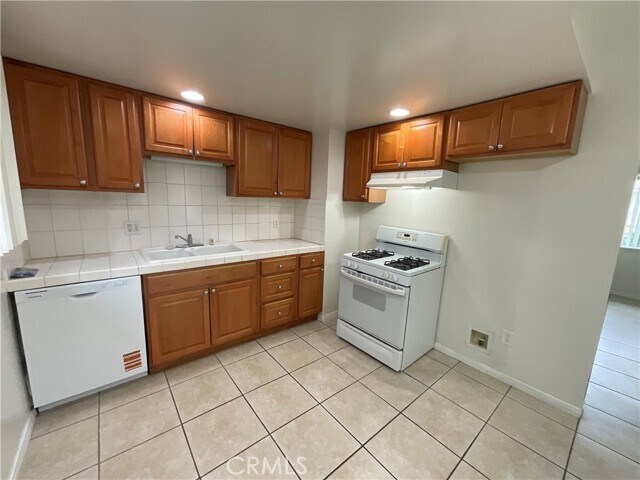 Building Photo - 8644 Watson St