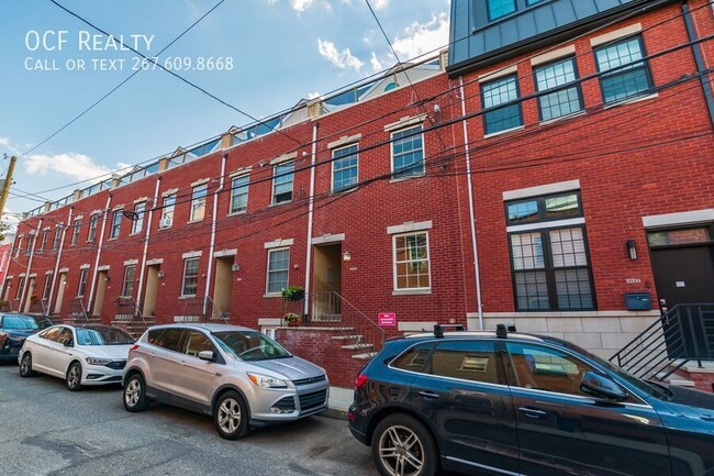 Building Photo - Graduate Hosptial Two Bedroom Apartment