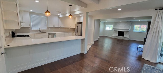Building Photo - 285 Coral View St