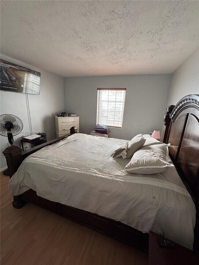 Building Photo - 8701 SW 141st St