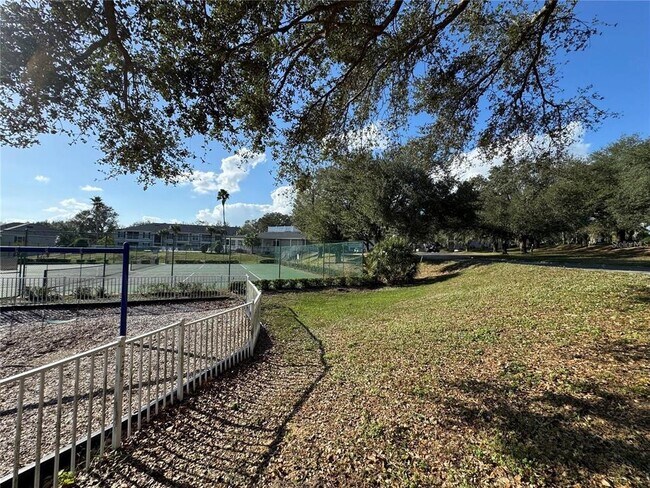 Building Photo - 3011 Hemingway Cir