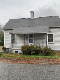 Building Photo - 117 Lewis St