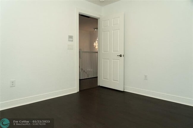 Building Photo - 17654 SW 47th St