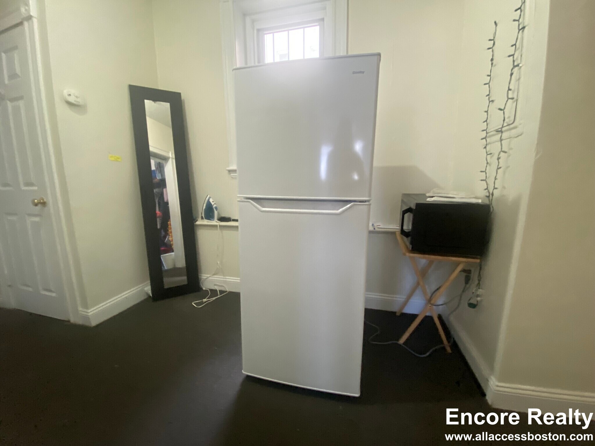 Building Photo - 1175 Boylston St