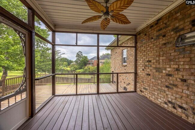 Building Photo - 218 Hilton Village Dr