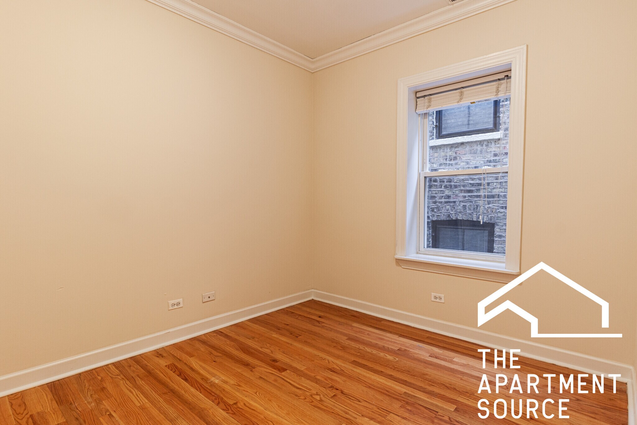 Building Photo - 3246 N Clifton Ave