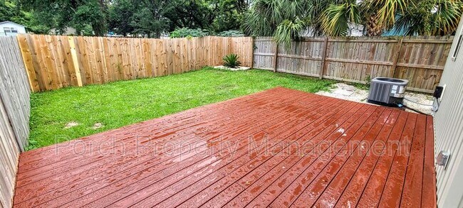 Building Photo - 2008 W Gregory St