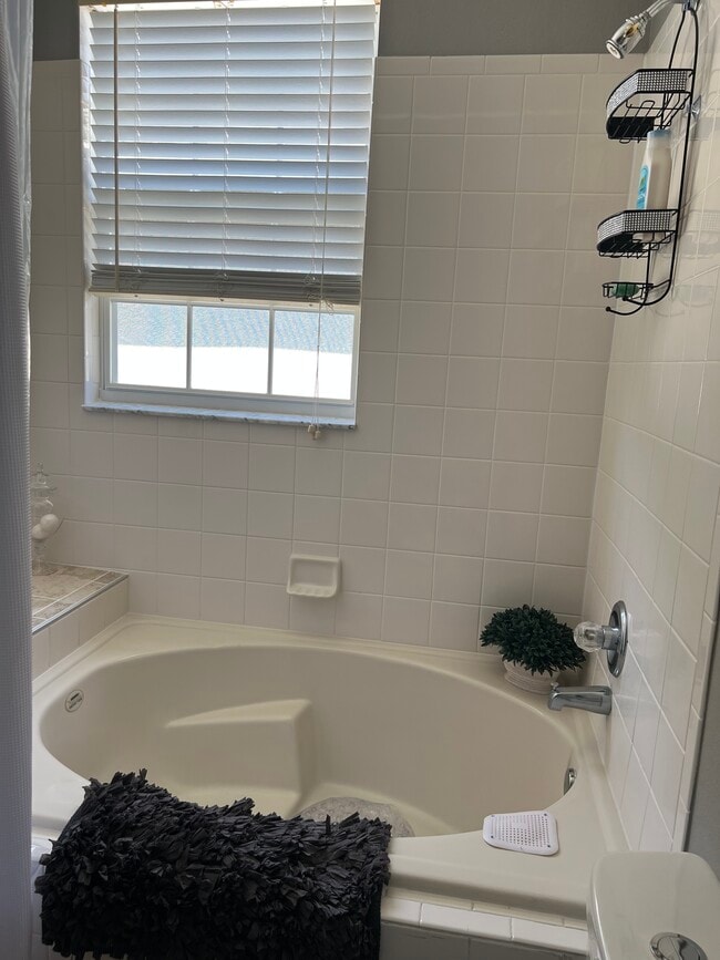 Building Photo - 14008 Chicora Crossing Blvd