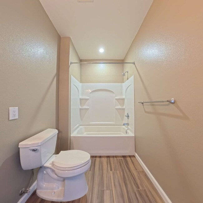 Building Photo - Stylish 2 bedroom 2 bathroom 1 Attached Car Garage at Tripoly South