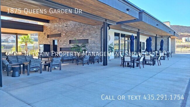 Building Photo - 1875 S Queens Gdn Dr