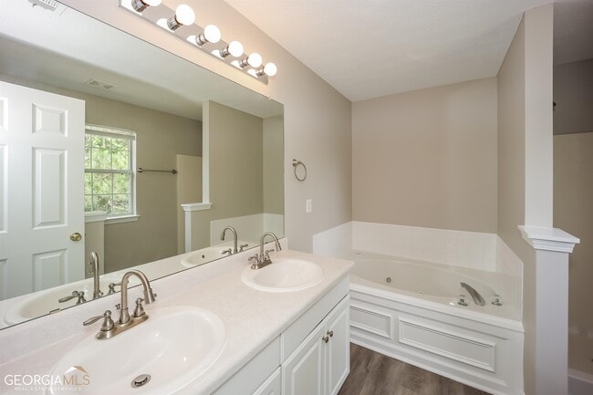 Building Photo - 43 Keith's Ct