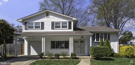 Building Photo - 8908 Charles Augustine Dr