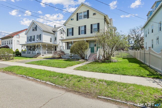 Building Photo - 91 N Orchard St