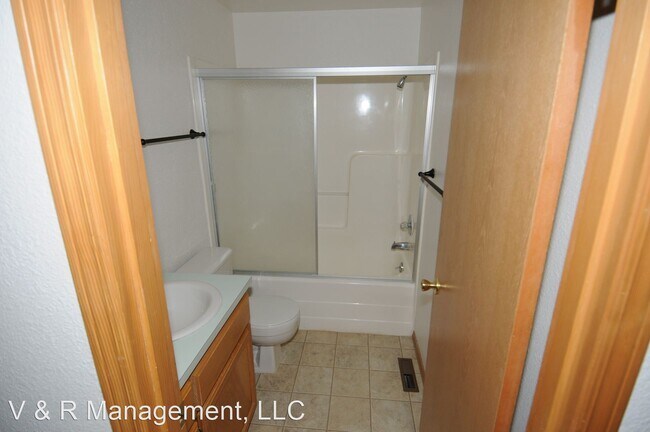 Building Photo - 1485-1487 Woodside Ct SE