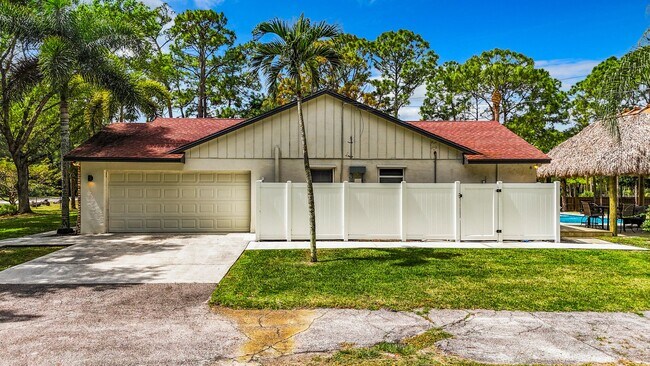 Building Photo - 14691 60th St N