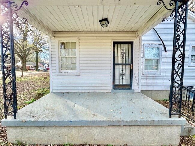 Building Photo - 3472 Hadley Rd