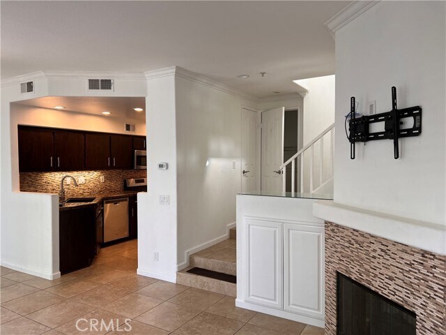 Building Photo - 2301 Ternberry Ct