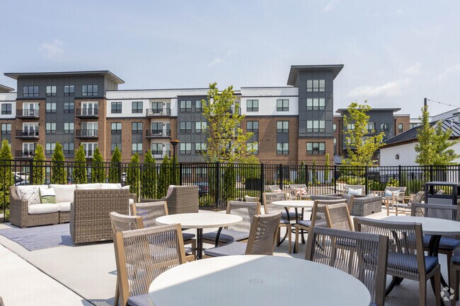 Outdoor Seating - Hanover Park