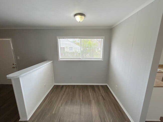 Building Photo - 4235 Camelot Ave