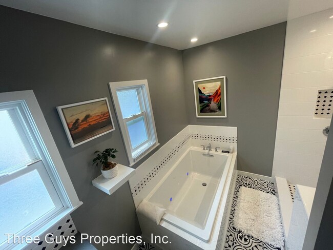 Building Photo - 3 br, 1 bath House - 3235 Goldsmith St.