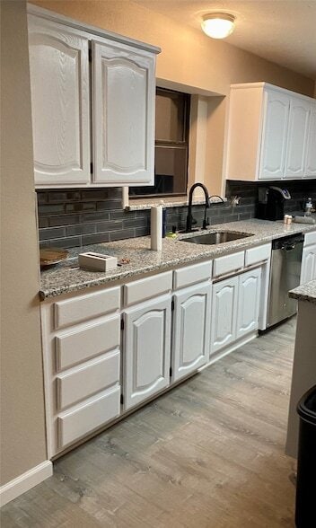 Building Photo - 127 Lori Dr