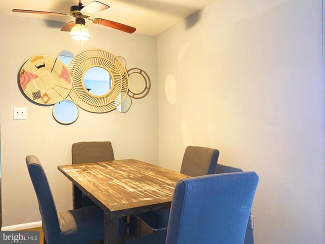 Building Photo - 4254 Buckman Rd