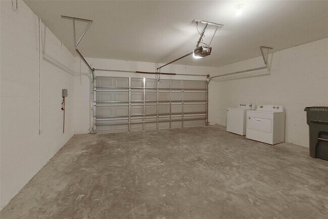 Building Photo - 32005 Katelin Cir