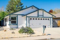 Building Photo - 3 Bed 2 Bath NorthWest Reno Home